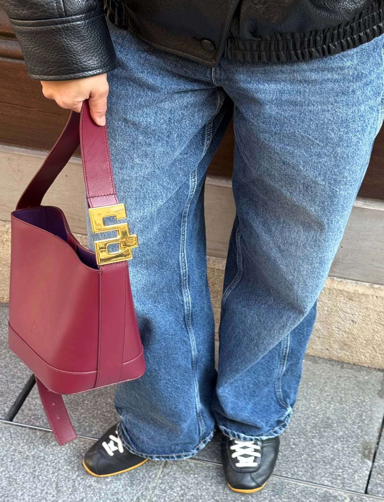 LE DAY DREAM : CUIR BURGUNDY